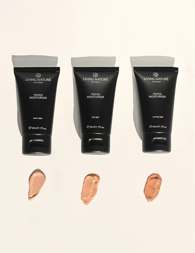 Living Nature Tinted Moisturiser  50ml- Day Light