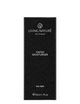 Living Nature Tinted Moisturiser  50ml- Day Light