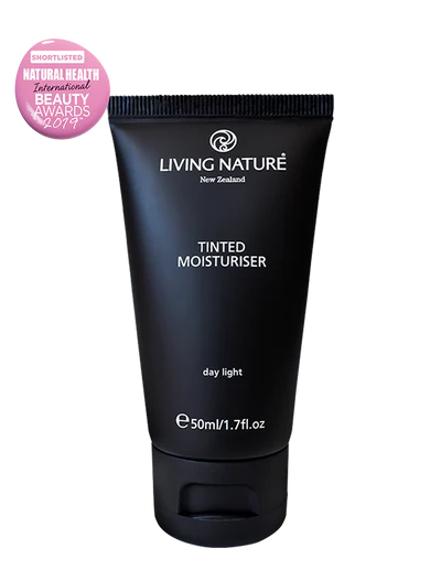 Living Nature Tinted Moisturiser  50ml- Day Light